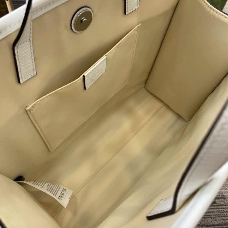 Gvc*1 tote bags